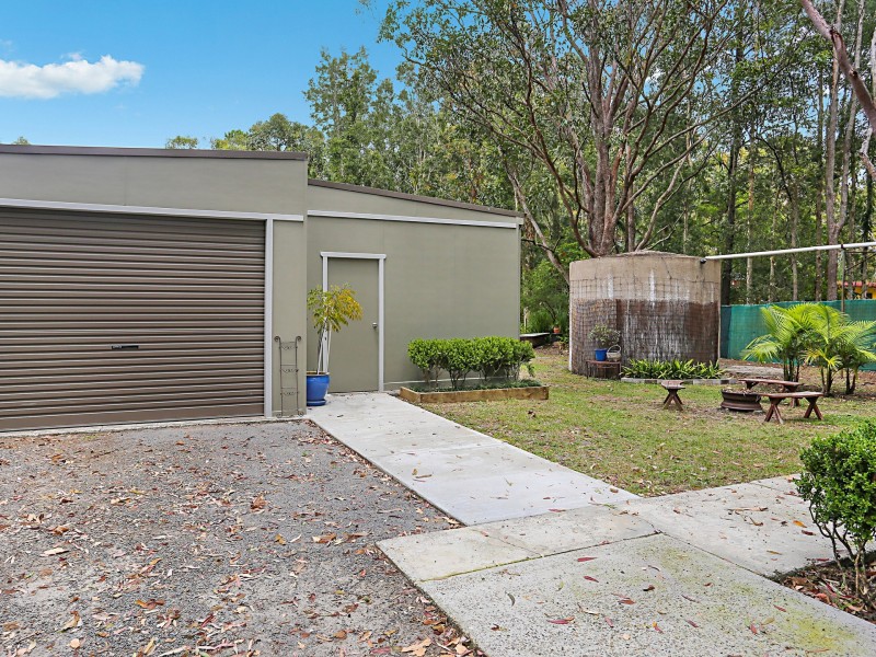 272 Warri Street, Pindimar NSW 2324