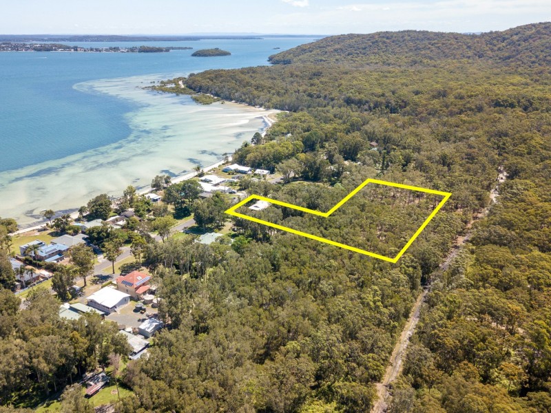 37 Cambage Street, Pindimar NSW 2324