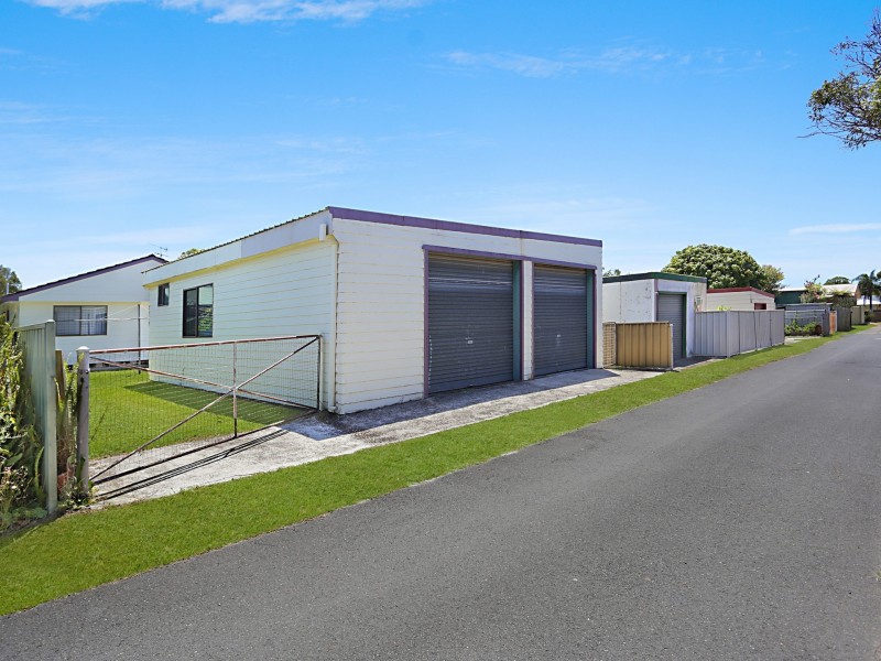 6 Motum Avenue, Tea Gardens NSW 2324