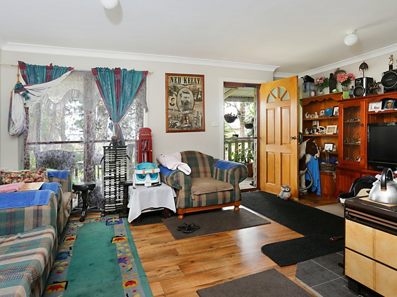 37 Cambage Street, Pindimar NSW 2324