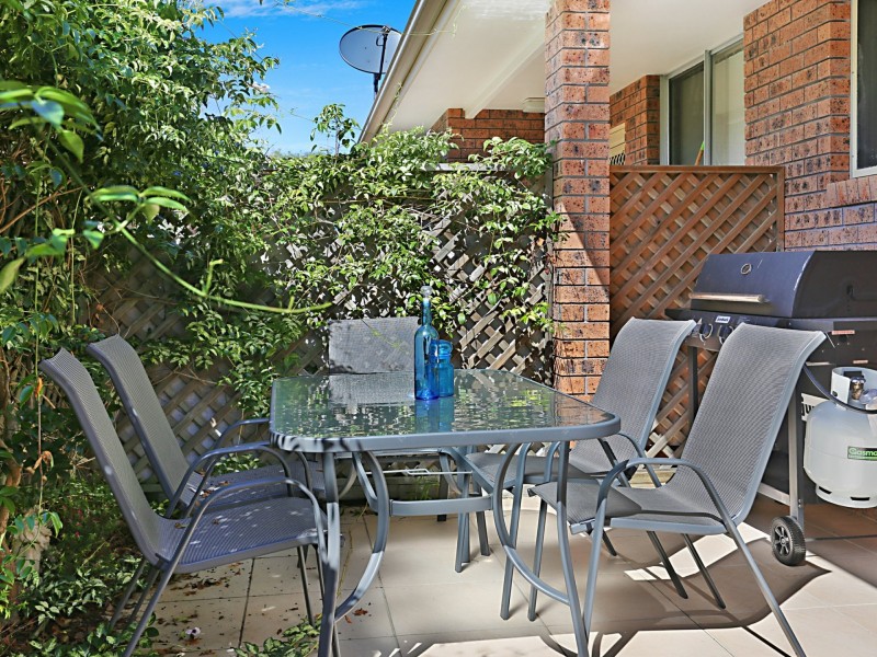 Villa 5/12 Patanga Street, Hawks Nest NSW 2324