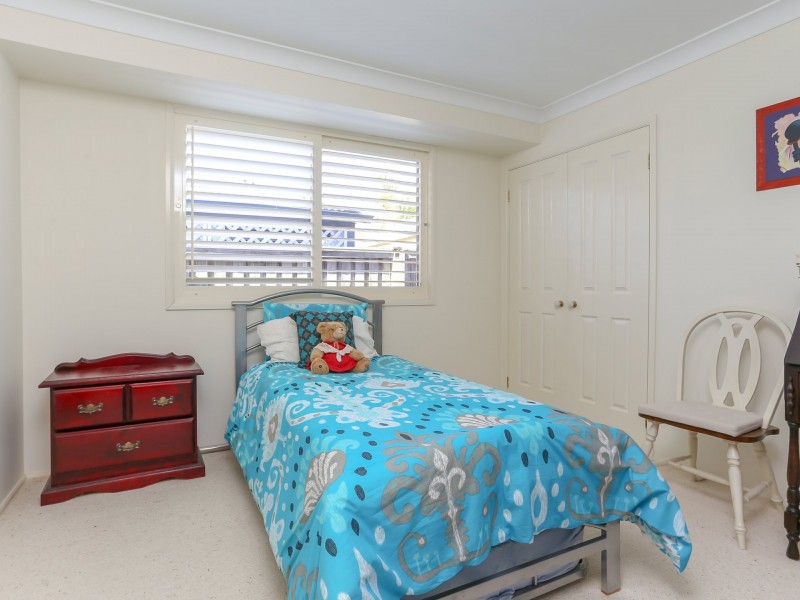 3 Sinclair Drive, Tea Gardens NSW 2324