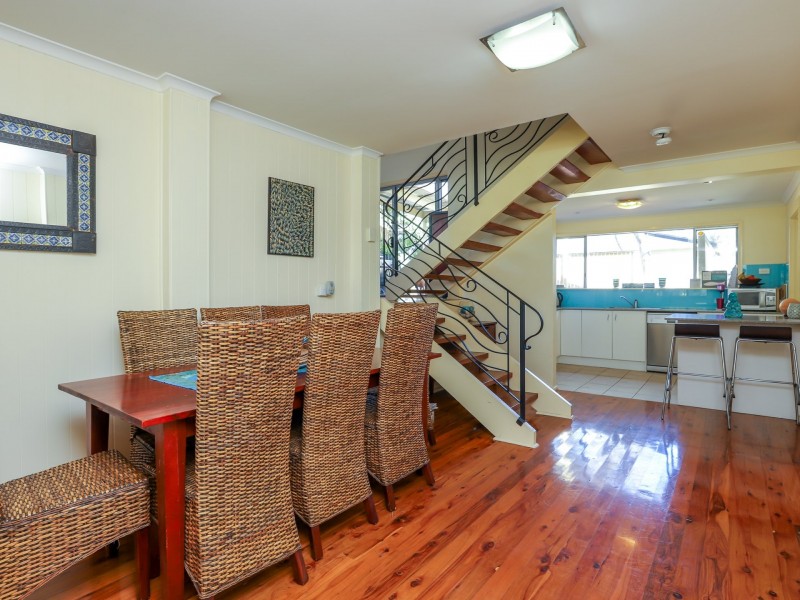 54 Yamba Street, Hawks Nest NSW 2324