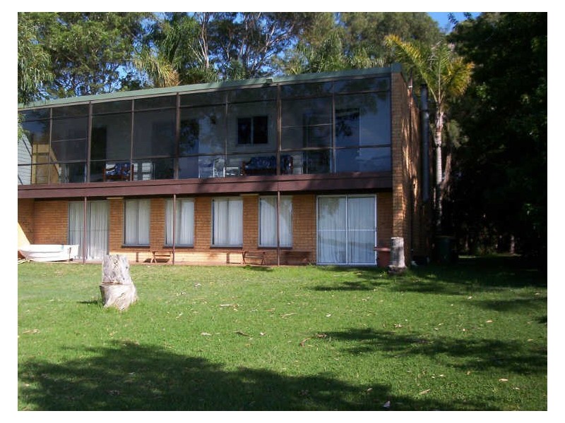 2A WOOD STREET, Pindimar NSW 2324