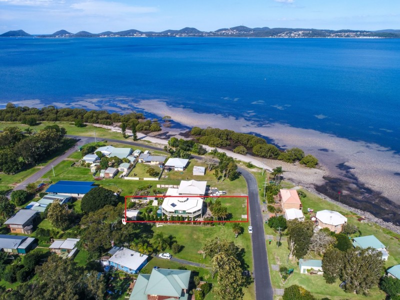 53 Cunningham Street, Pindimar NSW 2324