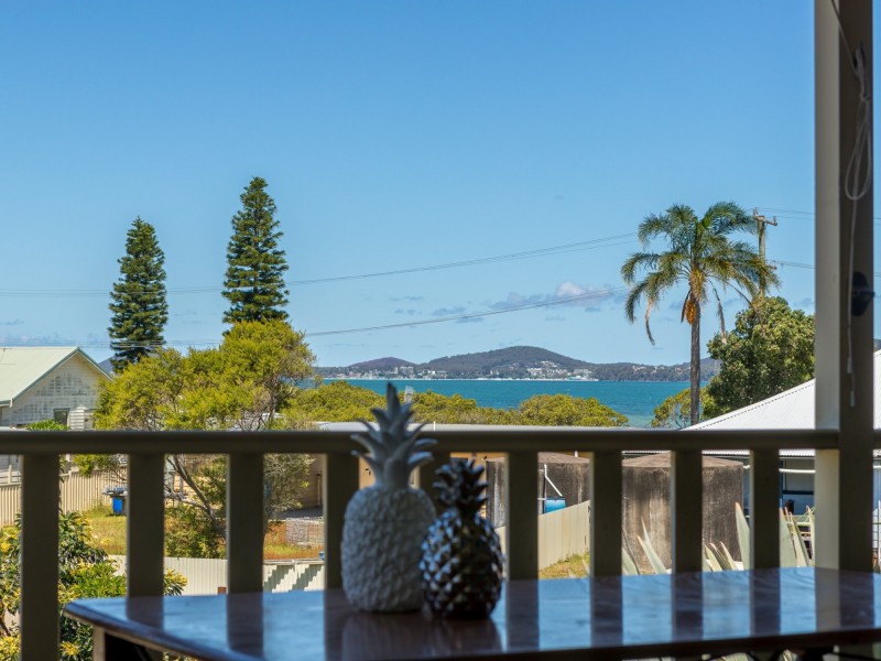 53 Cunningham Street, Pindimar NSW 2324