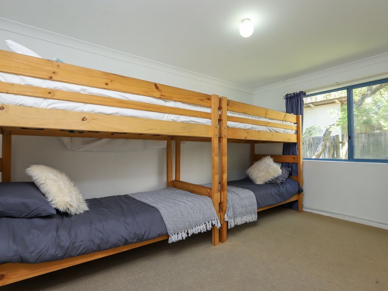 Villa 1/4 Kikarra Crescent, Hawks Nest NSW 2324