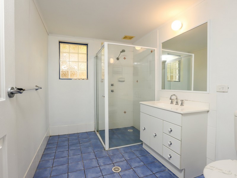 Villa 1/4 Kikarra Crescent, Hawks Nest NSW 2324