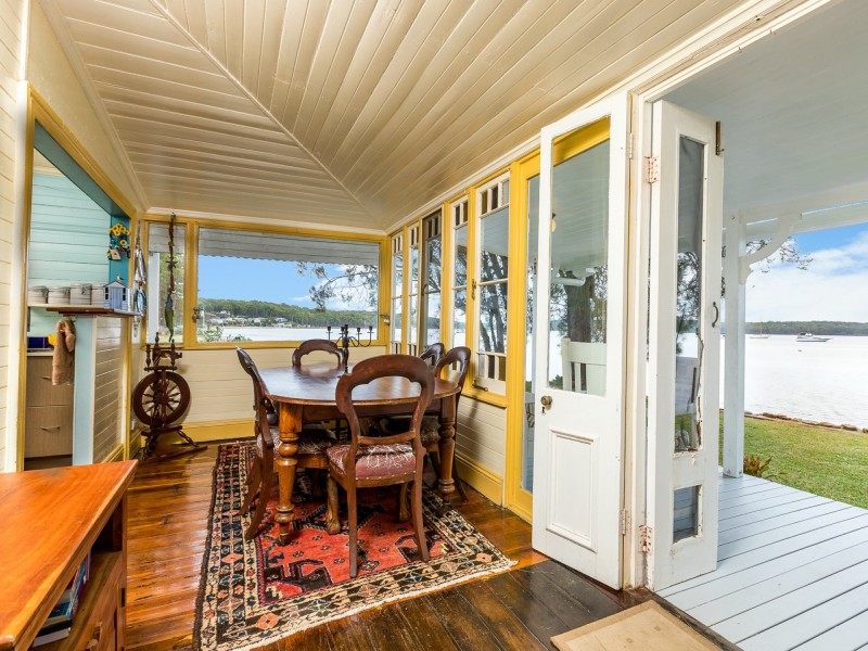 30 Cove Boulevard, North Arm Cove NSW 2324