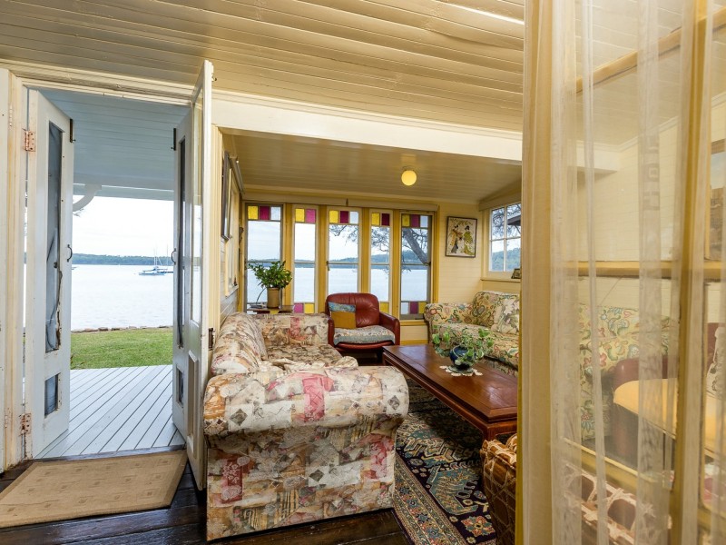 30 Cove Boulevard, North Arm Cove NSW 2324