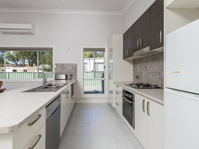 98 Myall Street, Tea Gardens NSW 2324
