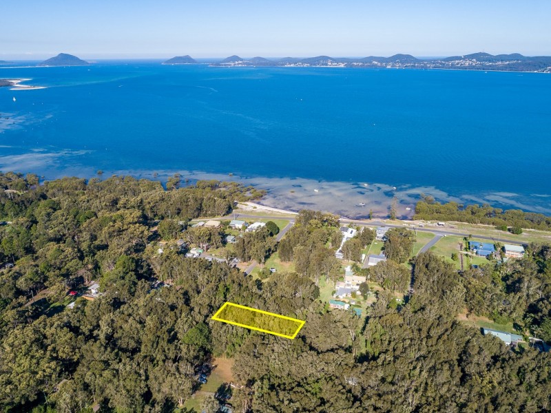 13 Cook Street, Pindimar NSW 2324