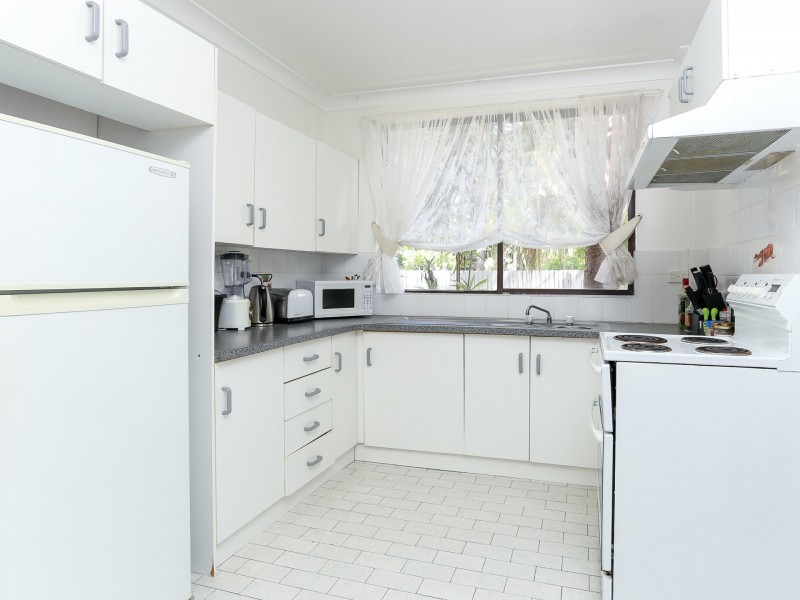 2/70 Mirreen Street, Tea Gardens NSW 2324