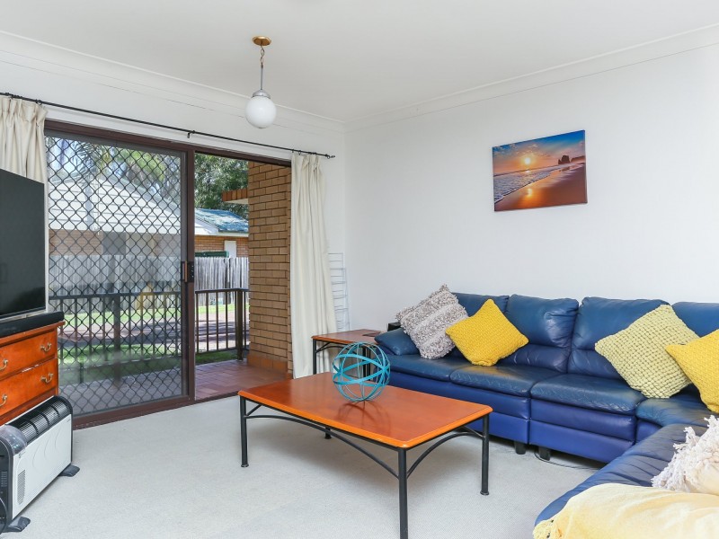 2/70 Mirreen Street, Tea Gardens NSW 2324
