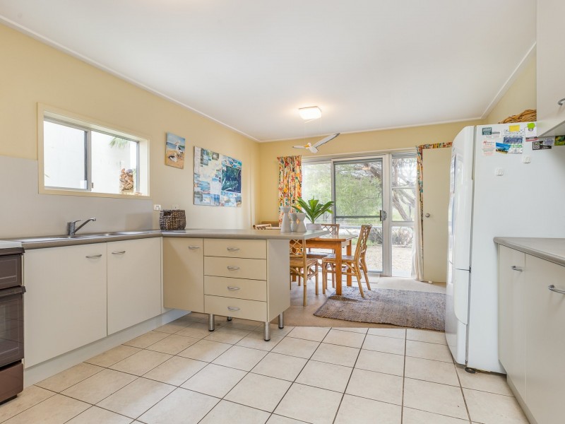21 The Boulevarde, Hawks Nest NSW 2324