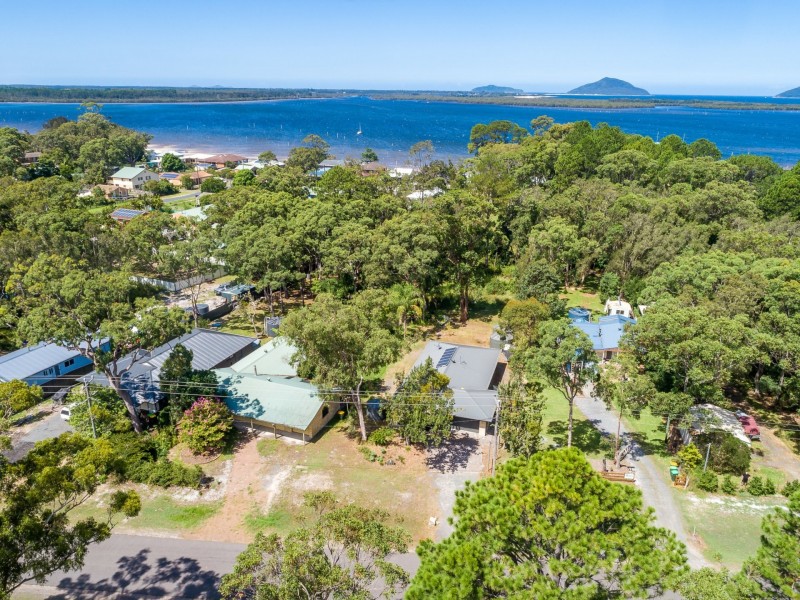 74 Koree St, Pindimar NSW 2324