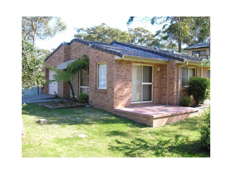 6 TULOA AVENUE, Hawks Nest NSW 2324