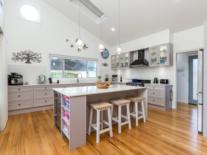 30 Muneela Avenue, Hawks Nest NSW 2324