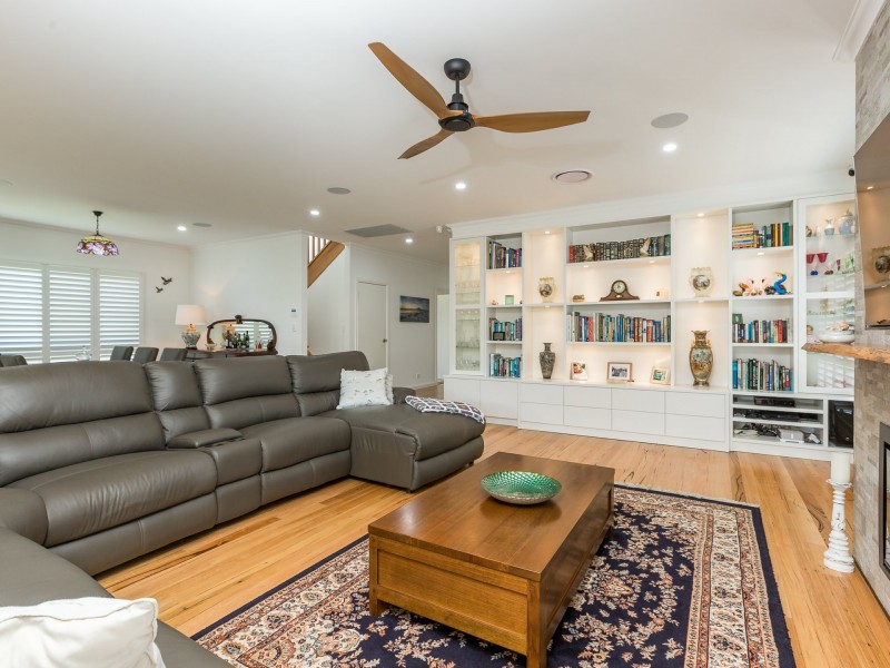 30 Muneela Avenue, Hawks Nest NSW 2324