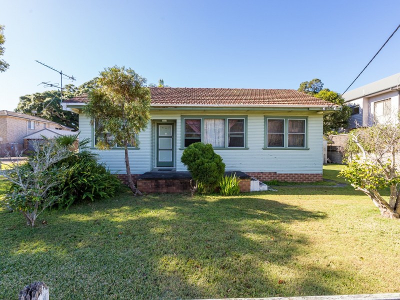 148 Myall Street, Tea Gardens NSW 2324