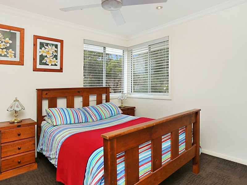 2/17 Bennett Street, Hawks Nest NSW 2324