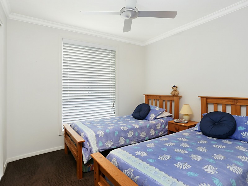 2/17 Bennett Street, Hawks Nest NSW 2324