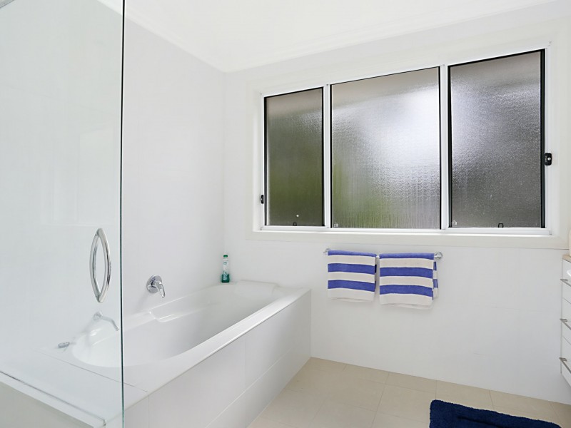 2/17 Bennett Street, Hawks Nest NSW 2324