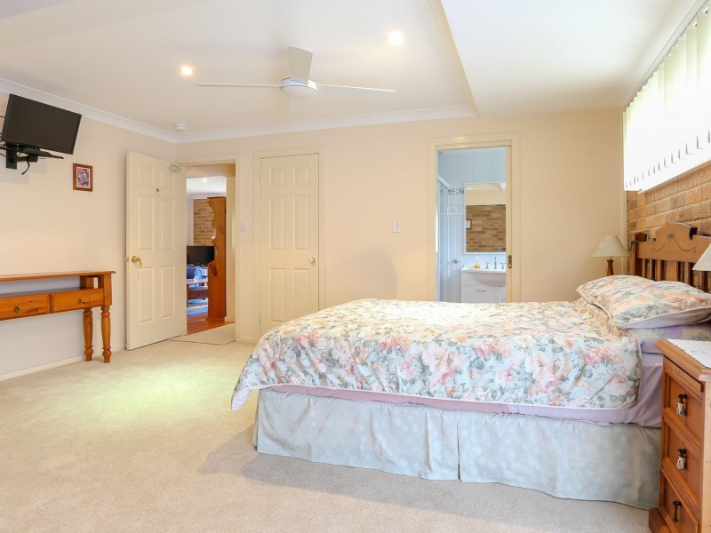 9 Wombourne Road, Tea Gardens NSW 2324