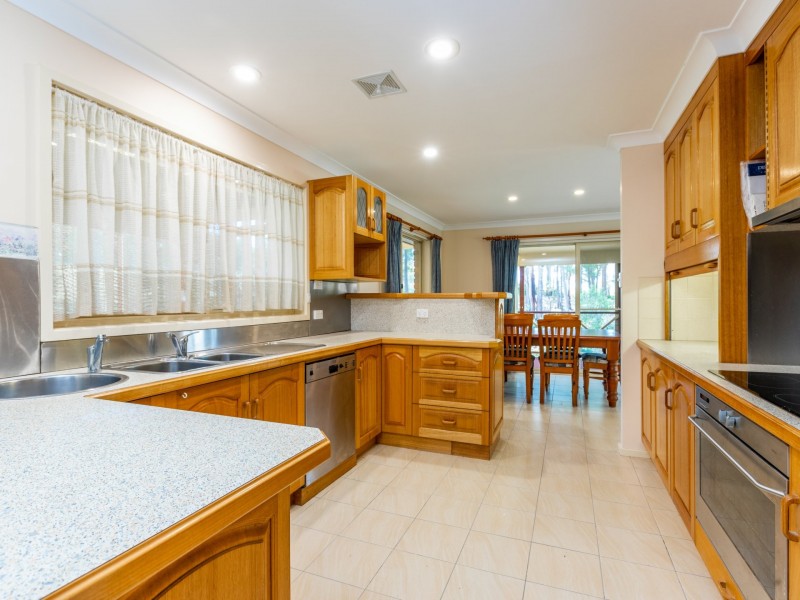 9 Wombourne Road, Tea Gardens NSW 2324