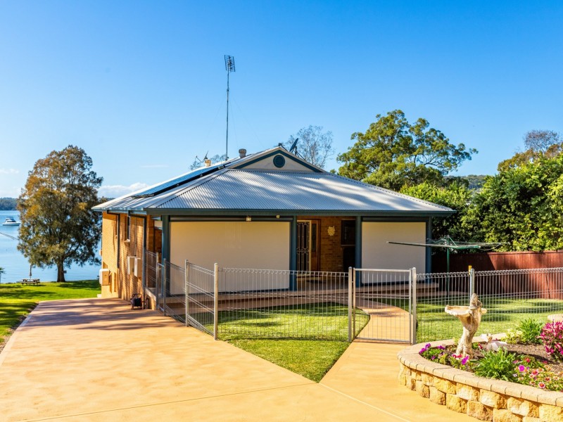 60 Cove Boulevard, North Arm Cove NSW 2324