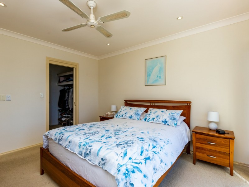 60 Cove Boulevard, North Arm Cove NSW 2324