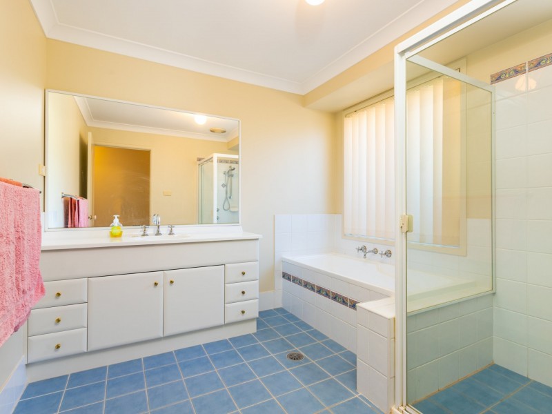 7 Spinifex Avenue, Tea Gardens NSW 2324