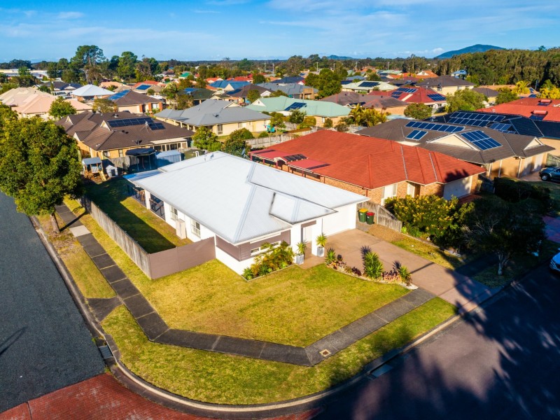 5 Spinifex Avenue, Tea Gardens NSW 2324