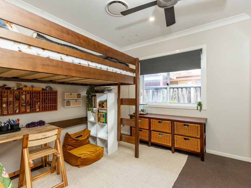 5 Spinifex Avenue, Tea Gardens NSW 2324