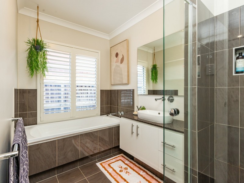 5 Spinifex Avenue, Tea Gardens NSW 2324