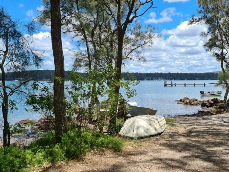 13 Cove Avenue, Bundabah NSW 2324