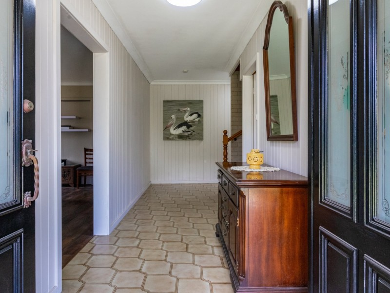 18 Karthena Crescent, Hawks Nest NSW 2324