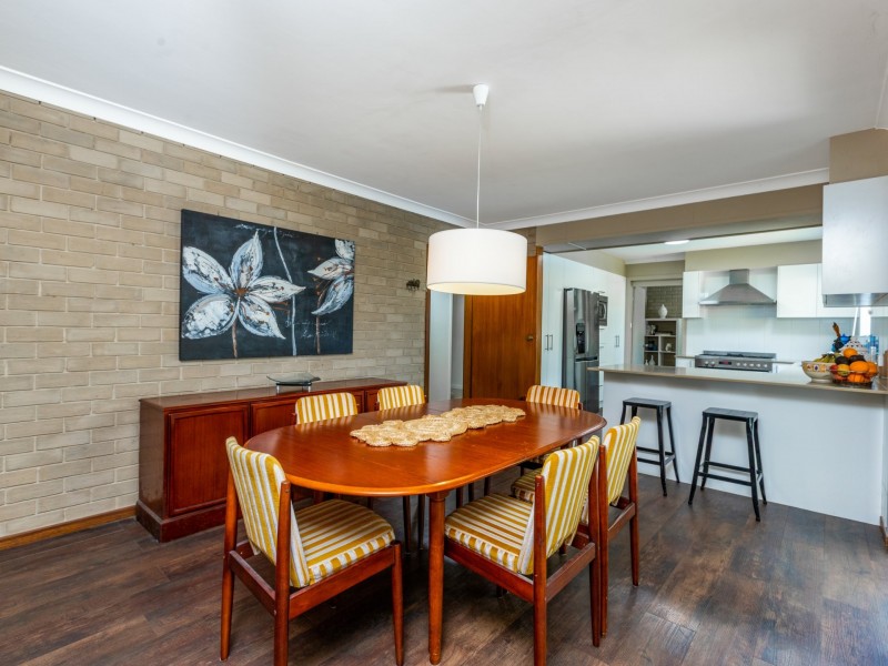 18 Karthena Crescent, Hawks Nest NSW 2324