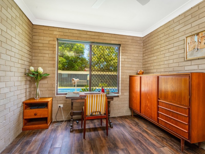 18 Karthena Crescent, Hawks Nest NSW 2324