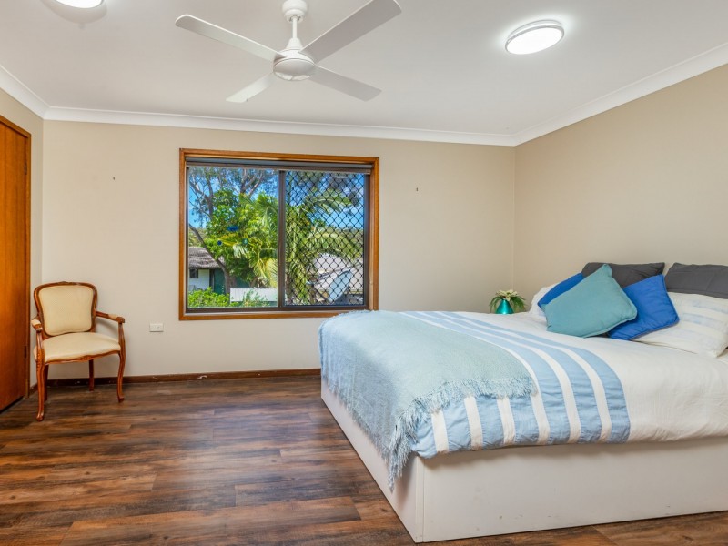 18 Karthena Crescent, Hawks Nest NSW 2324