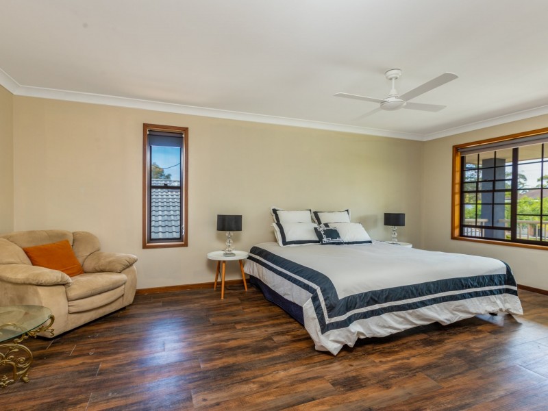 18 Karthena Crescent, Hawks Nest NSW 2324