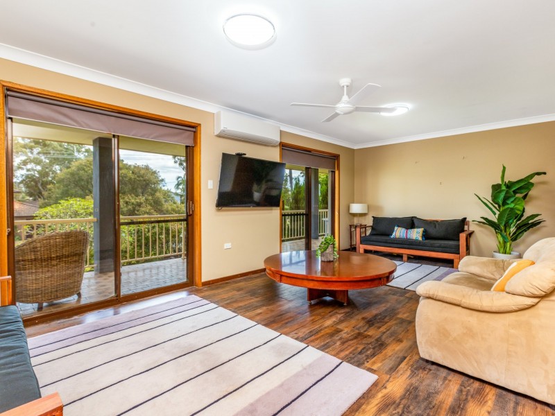 18 Karthena Crescent, Hawks Nest NSW 2324
