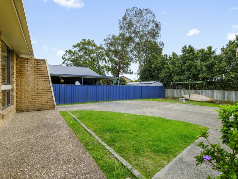 12 Albatross Avenue, Hawks Nest NSW 2324