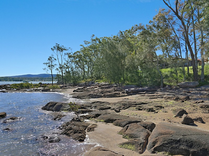 32 Pleasant View Parade, Bundabah NSW 2324