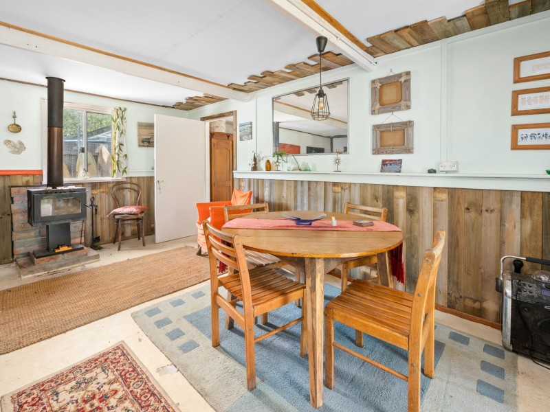 11 Jacob Street, Tea Gardens NSW 2324