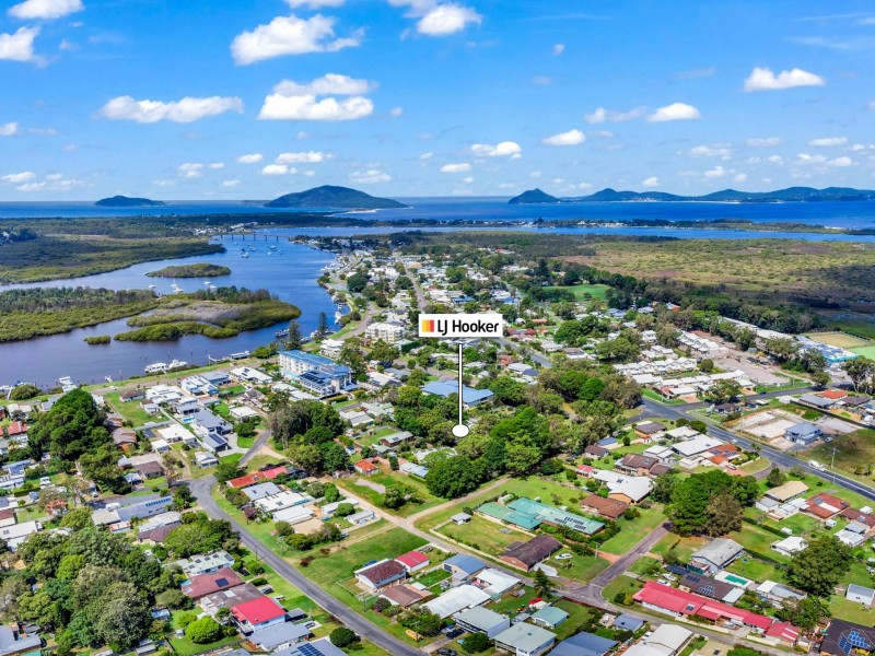 11 Jacob Street, Tea Gardens NSW 2324