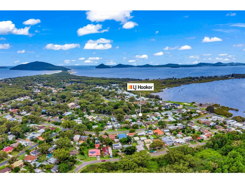 19 Binda Street, Hawks Nest NSW 2324