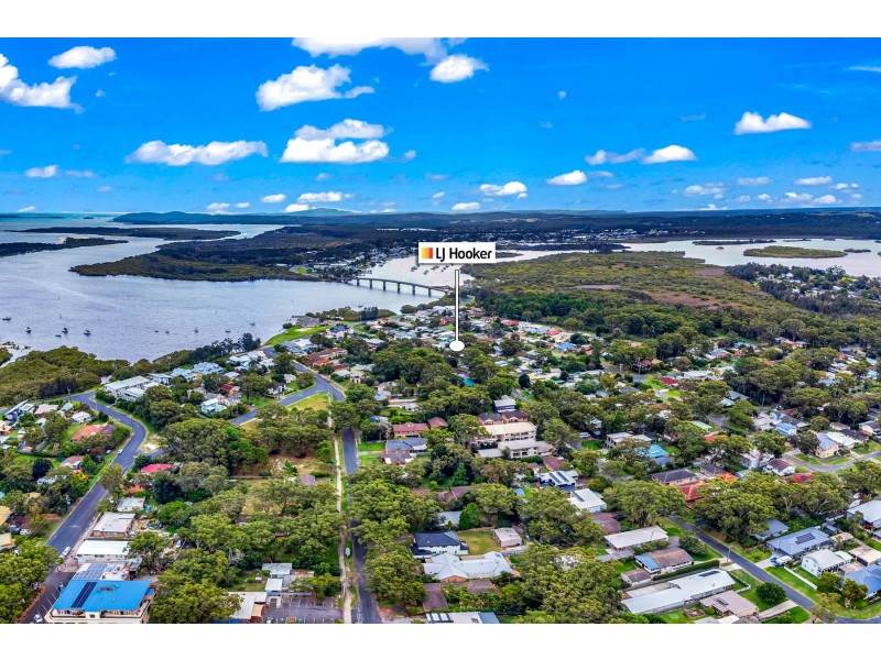 19 Binda Street, Hawks Nest NSW 2324