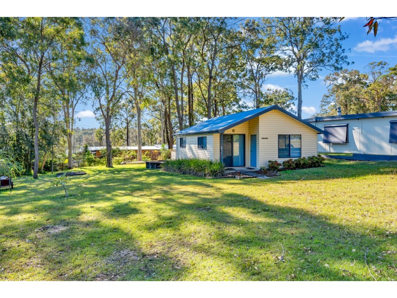 4 The Point, Bundabah NSW 2324