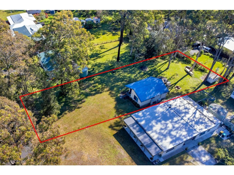4 The Point, Bundabah NSW 2324
